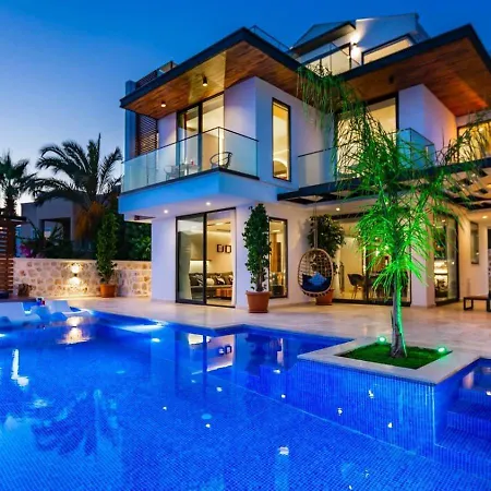 3 Bedroom Seaview With Private Indoor And Outdoor Pool Вилла Калкан