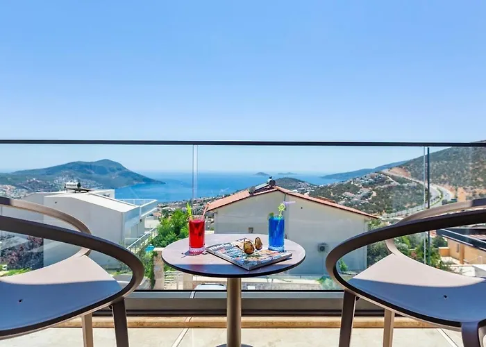 3 Bedroom Seaview With Private Indoor And Outdoor Pool Вилла