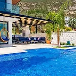 Villa 3 Bedroom Seaview With Private Indoor And Outdoor Pool *
