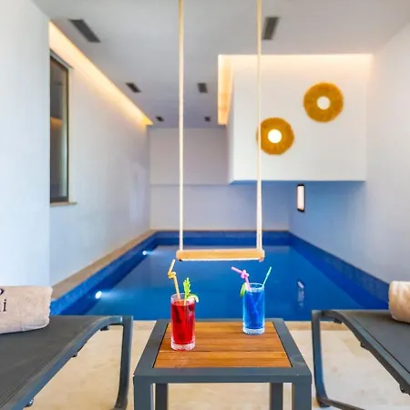 Villa 3 Bedroom Seaview With Private Indoor And Outdoor Pool *