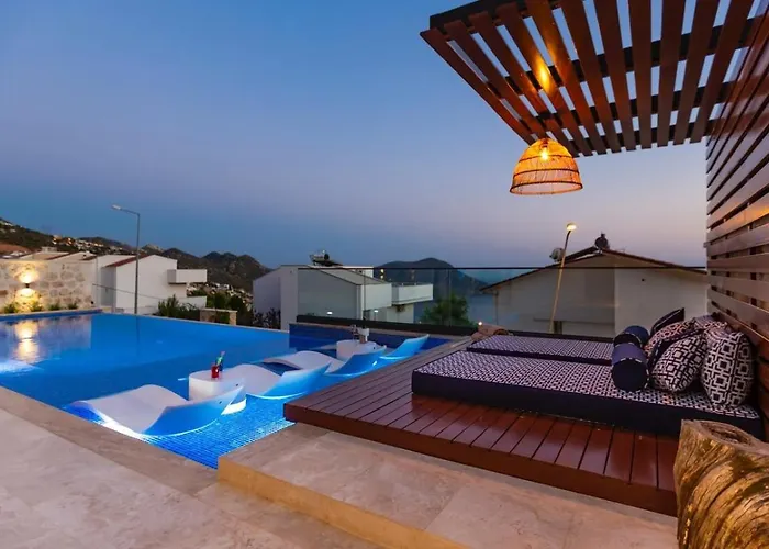 3 Bedroom Seaview With Private Indoor And Outdoor Pool Villa
