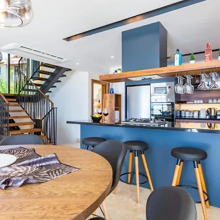 3 Bedroom Seaview With Private Indoor And Outdoor Pool Villa